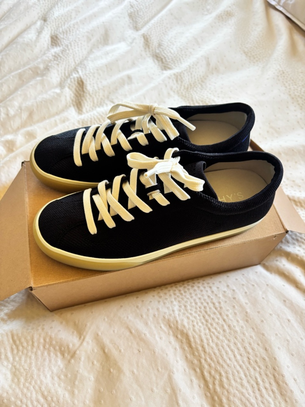 Rothy's Black Knit Lace-Up Sneaker with Off-White Sole (W 7.5)